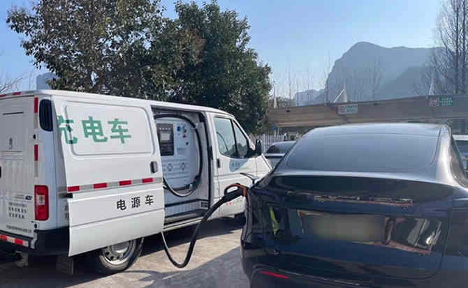 穆棱汽车搭电