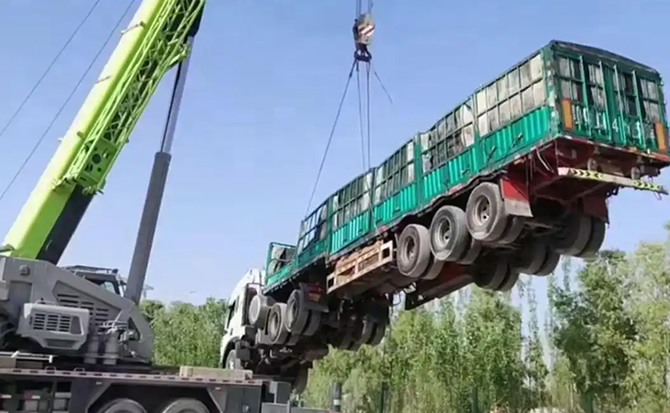 穆棱道路脱困救援案例